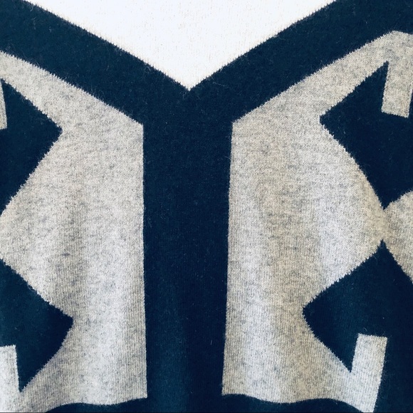 J. Crew Fitted Cashmere Blend Crew Neck Sweater - Picture 4 of 8